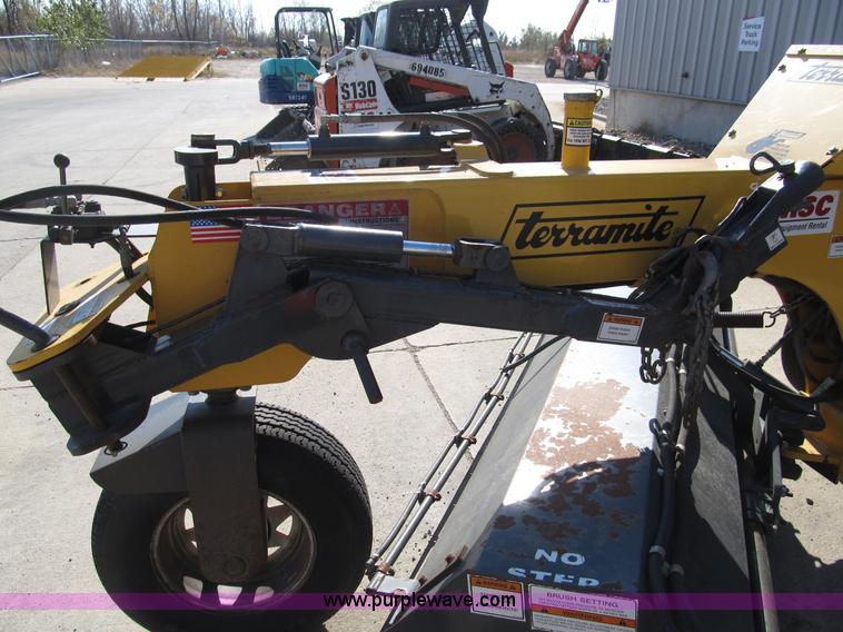 image for item A8018 2006 Terramite TSS38 sweeper