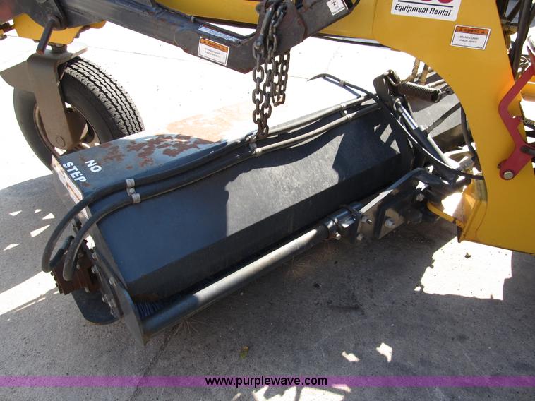 image for item A8018 2006 Terramite TSS38 sweeper