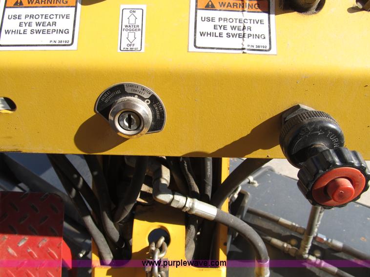 image for item A8018 2006 Terramite TSS38 sweeper