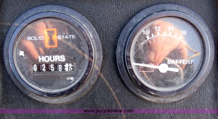 image for item A8021 2007 Ditch Witch 1820H trencher