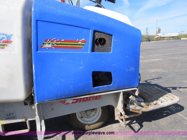 image for item B2514 2007 Stone SB1600 concrete power buggy