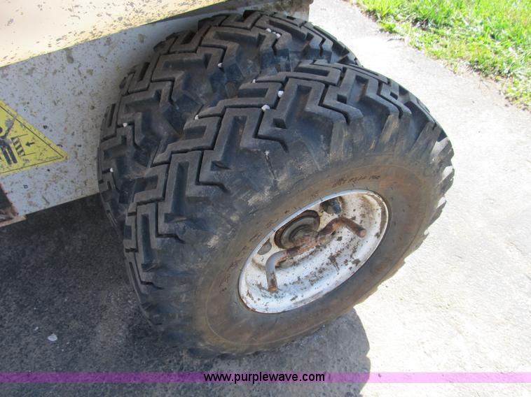 image for item B2514 2007 Stone SB1600 concrete power buggy