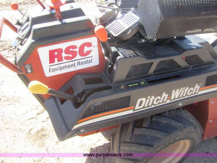 image for item B5543 2007 Ditch Witch 1820H trencher