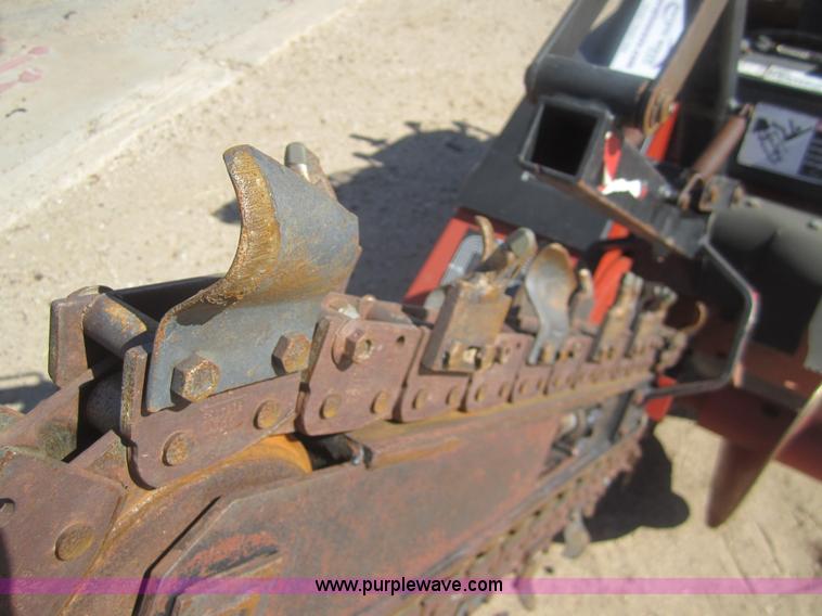 image for item B5543 2007 Ditch Witch 1820H trencher