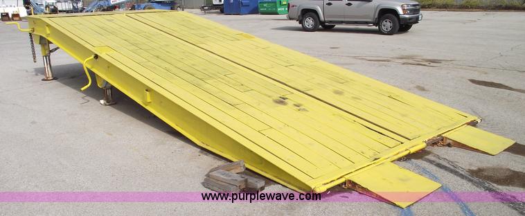 image for item C5700 Ledwell 2W25RM portable loading dock