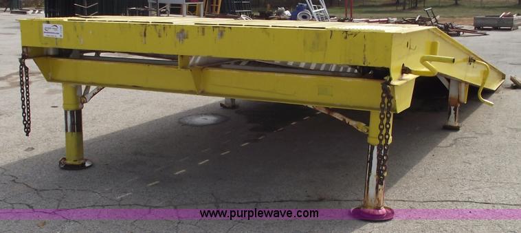 image for item C5700 Ledwell 2W25RM portable loading dock