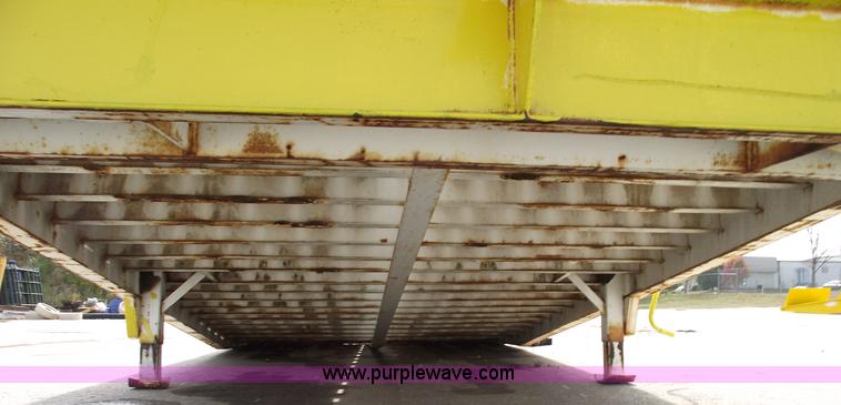 image for item C5700 Ledwell 2W25RM portable loading dock