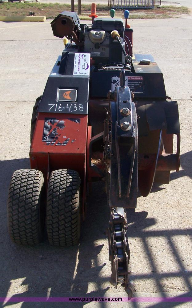 image for item D8543 2007 Ditch Witch 1820H trencher