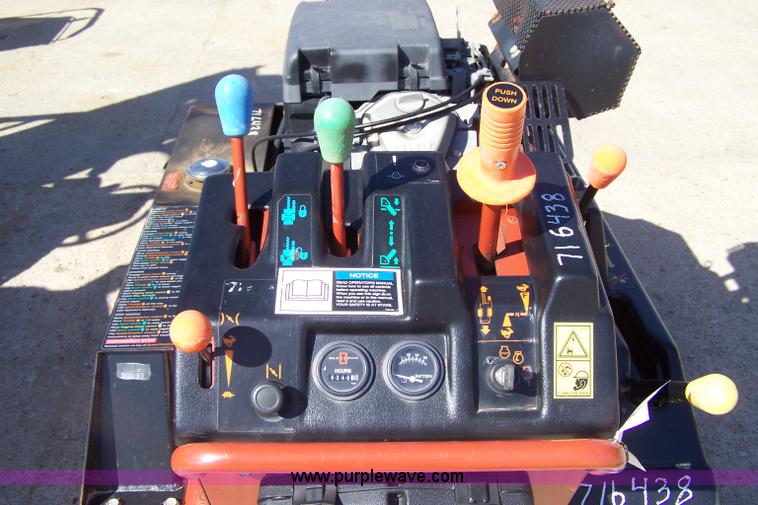 image for item D8543 2007 Ditch Witch 1820H trencher
