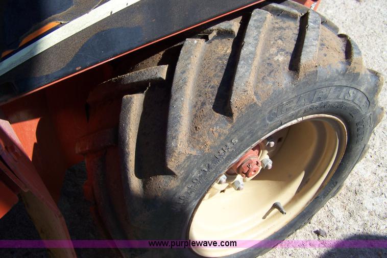 image for item D8543 2007 Ditch Witch 1820H trencher