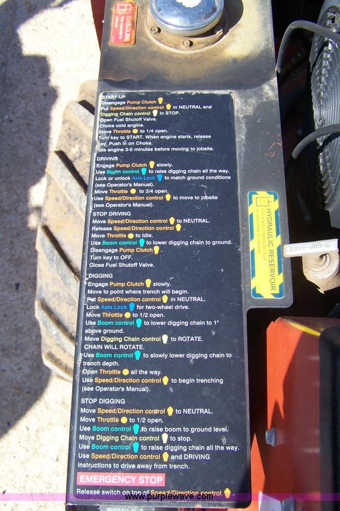 image for item D8543 2007 Ditch Witch 1820H trencher