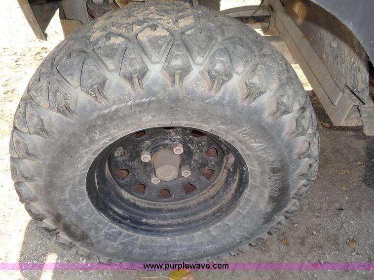 image for item H9001 2007 Intellitrak Club Car