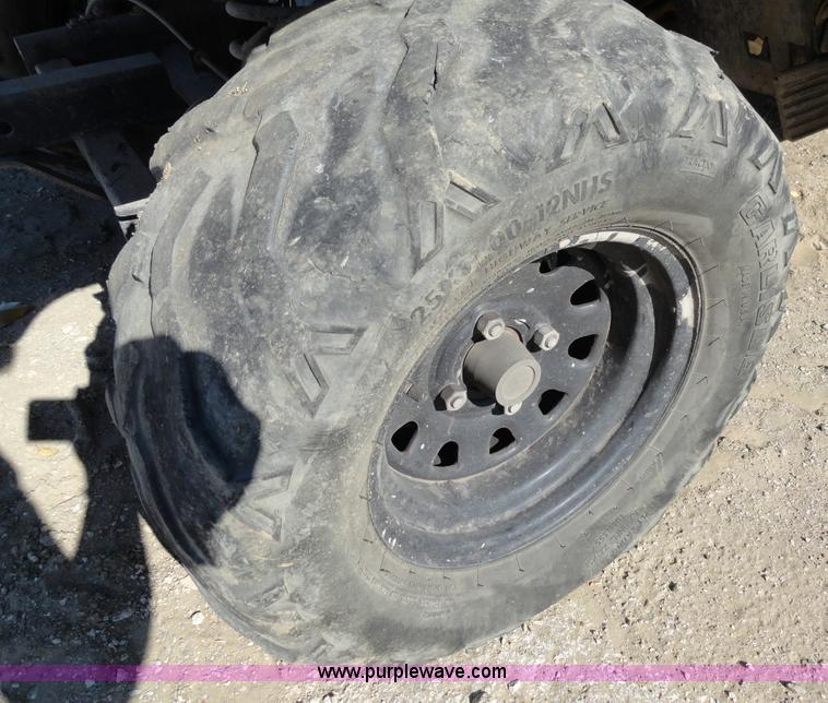 image for item H9001 2007 Intellitrak Club Car