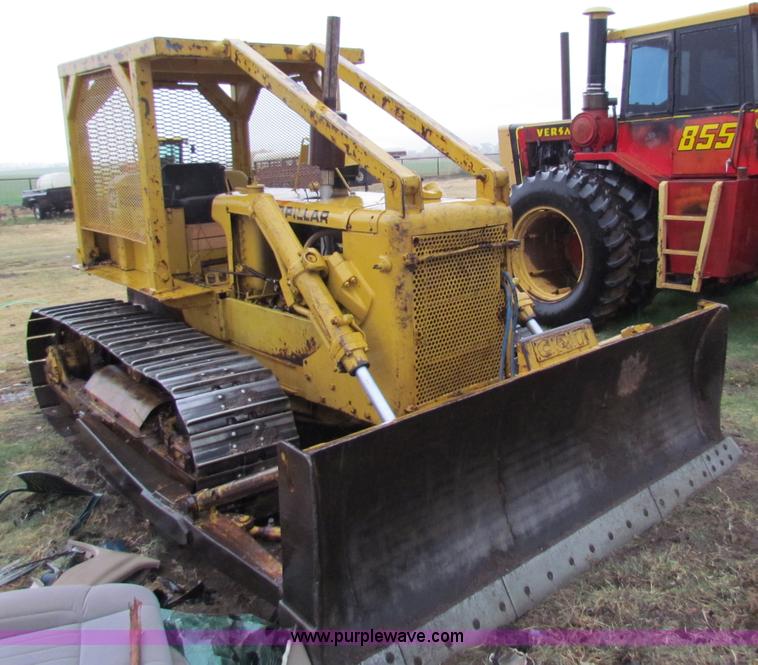 image for item A3512 Caterpillar D5C dozer