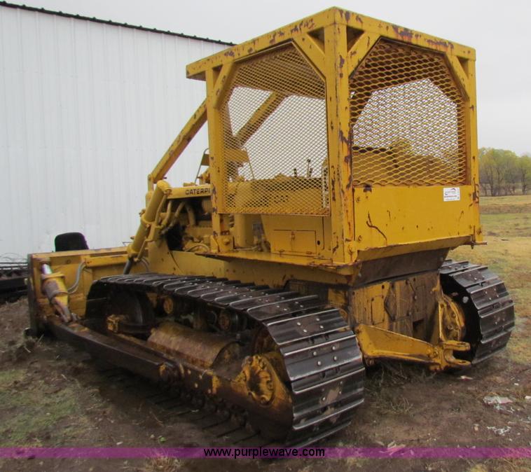 image for item A3512 Caterpillar D5C dozer