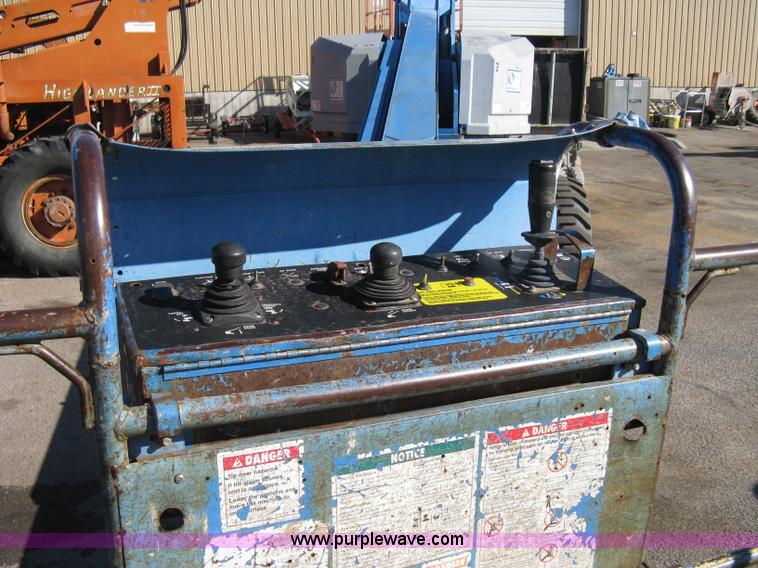 image for item A4463 1997 Genie S60 boom lift