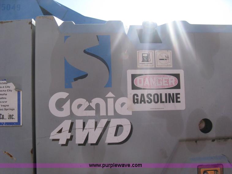 image for item A4463 1997 Genie S60 boom lift