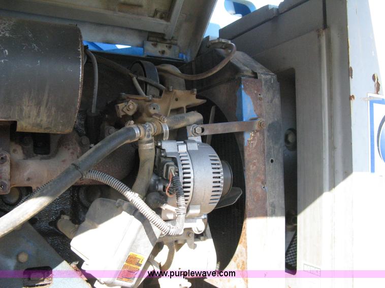 image for item A4463 1997 Genie S60 boom lift