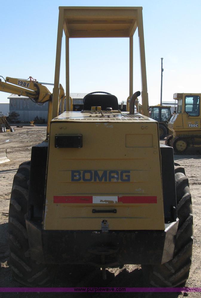 image for item A4467 1985 Bomag BW172PD pad foot roller