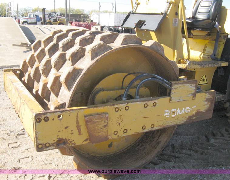 image for item A4467 1985 Bomag BW172PD pad foot roller