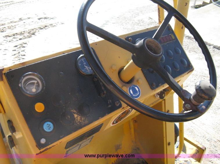 image for item A4467 1985 Bomag BW172PD pad foot roller