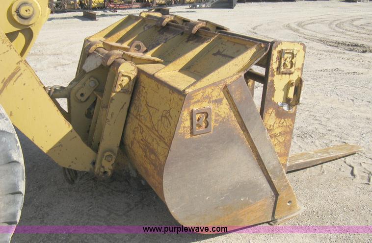 image for item A4468 1985 Caterpillar 926 wheel loader