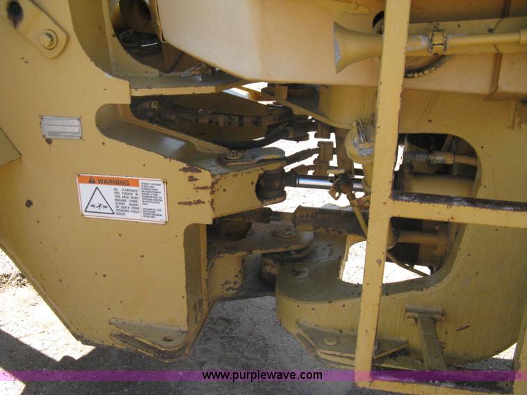 image for item A4468 1985 Caterpillar 926 wheel loader