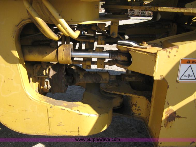 image for item A4468 1985 Caterpillar 926 wheel loader