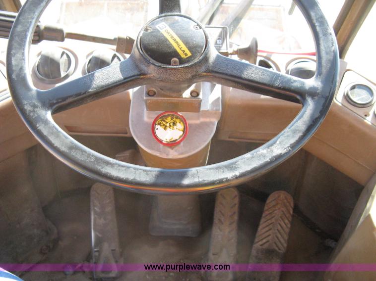 image for item A4468 1985 Caterpillar 926 wheel loader