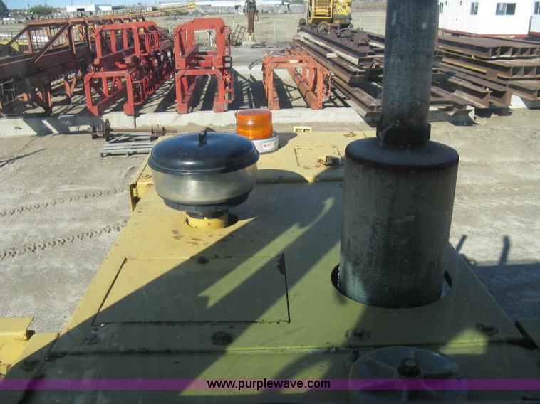 image for item A4468 1985 Caterpillar 926 wheel loader