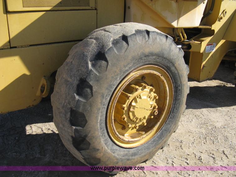 image for item A4468 1985 Caterpillar 926 wheel loader