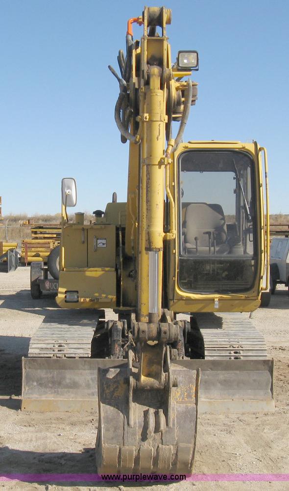 image for item A4469 1995 John Deere 190E excavator