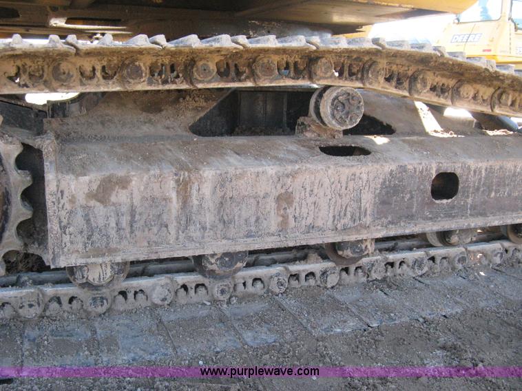 image for item A4469 1995 John Deere 190E excavator