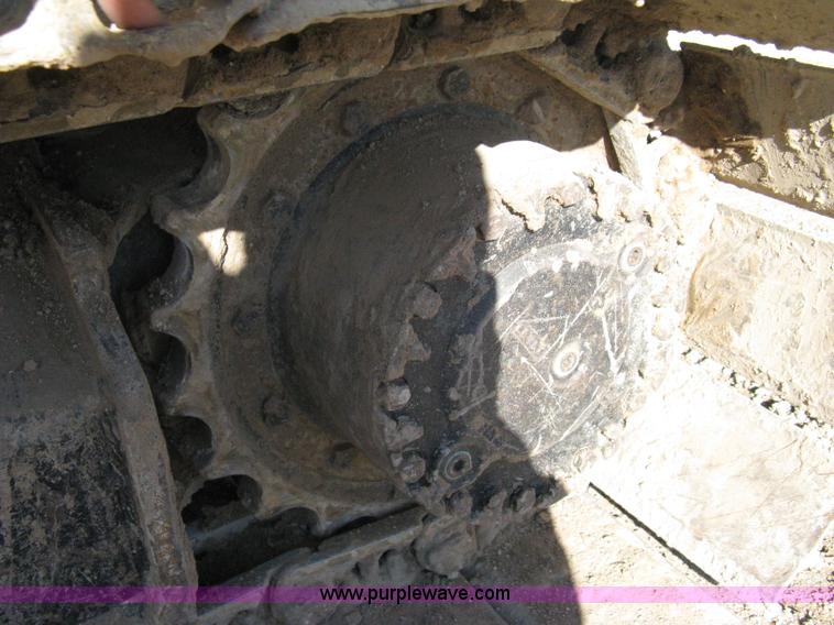 image for item A4469 1995 John Deere 190E excavator