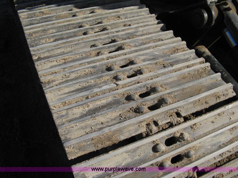 image for item A4469 1995 John Deere 190E excavator