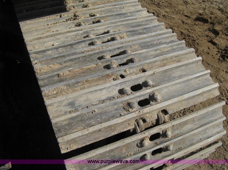 image for item A4469 1995 John Deere 190E excavator