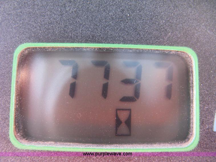 image for item A4470 2004 John Deere 750C LGP II dozer