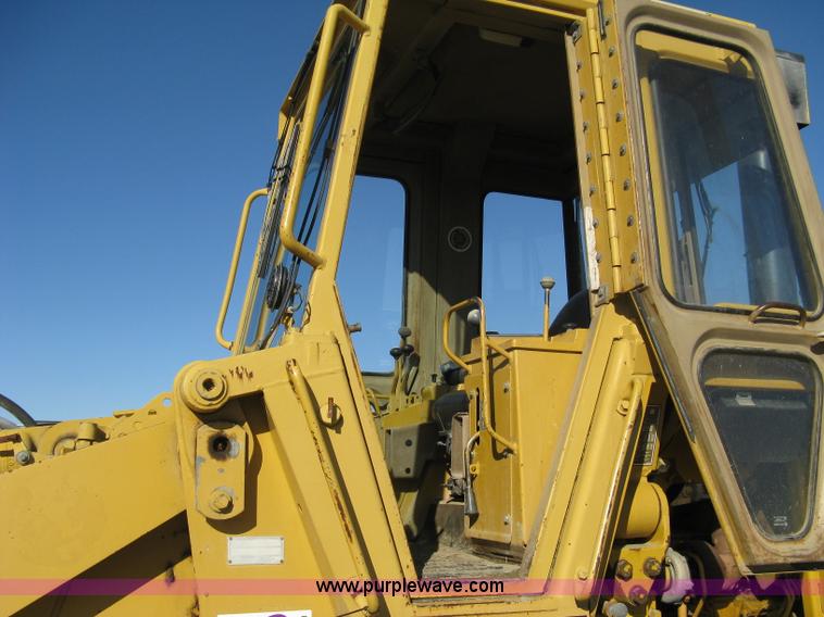image for item A4471 1991 Caterpillar 953 track loader