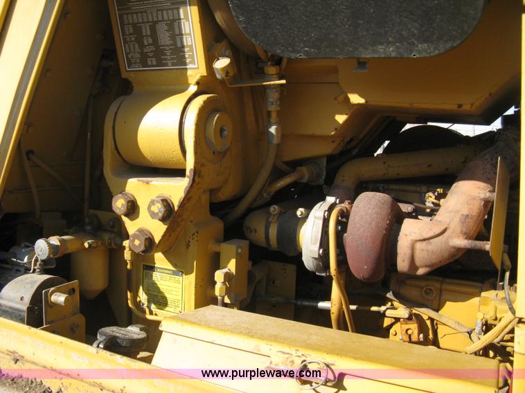image for item A4471 1991 Caterpillar 953 track loader