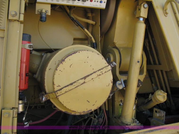 image for item A4471 1991 Caterpillar 953 track loader