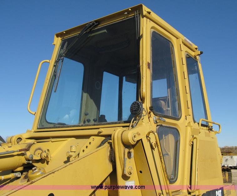 image for item A4471 1991 Caterpillar 953 track loader