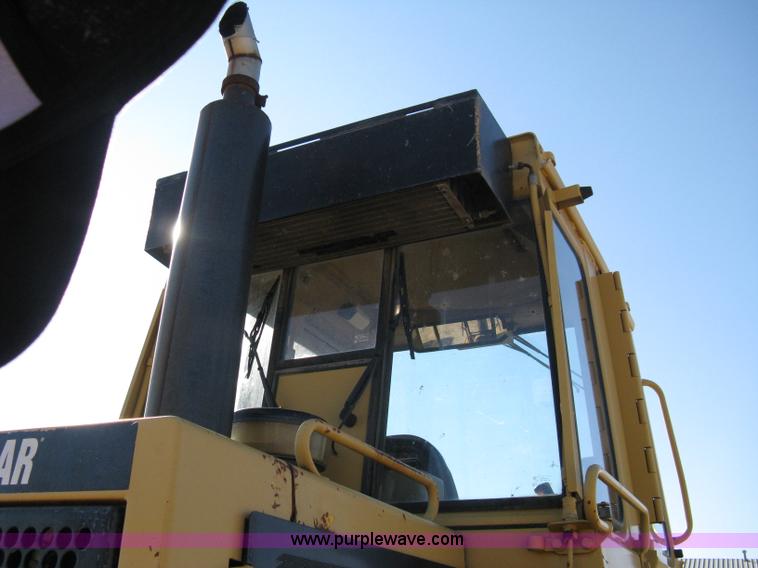 image for item A4471 1991 Caterpillar 953 track loader