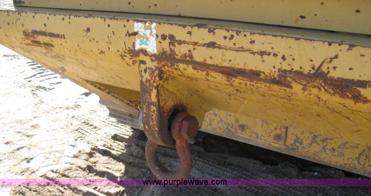 image for item A4471 1991 Caterpillar 953 track loader