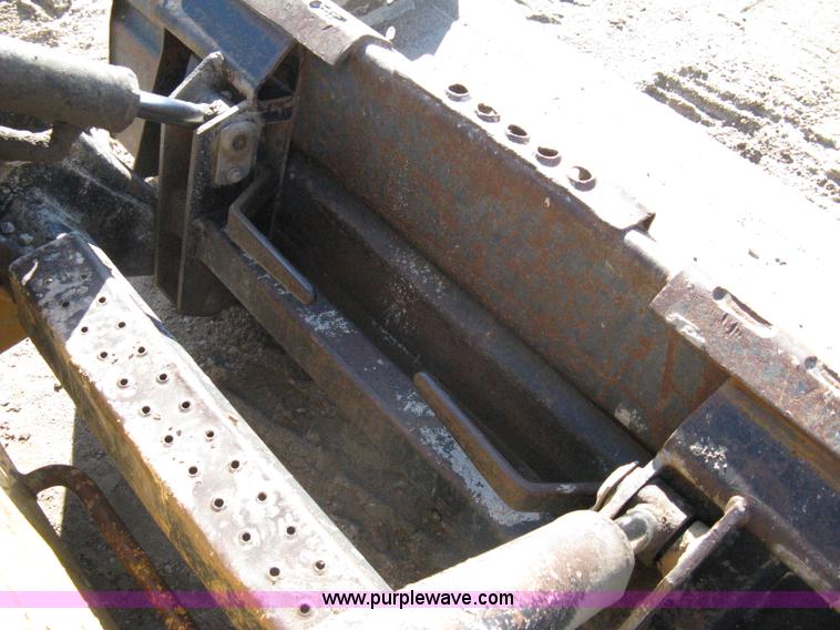 image for item A4473 1999 New Holland LX665 Turbo Super Boom skid loader