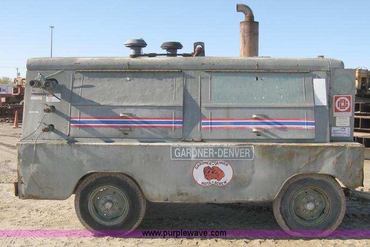 image for item A4474 1964 Gardner Denver SP600DC mobile compressor