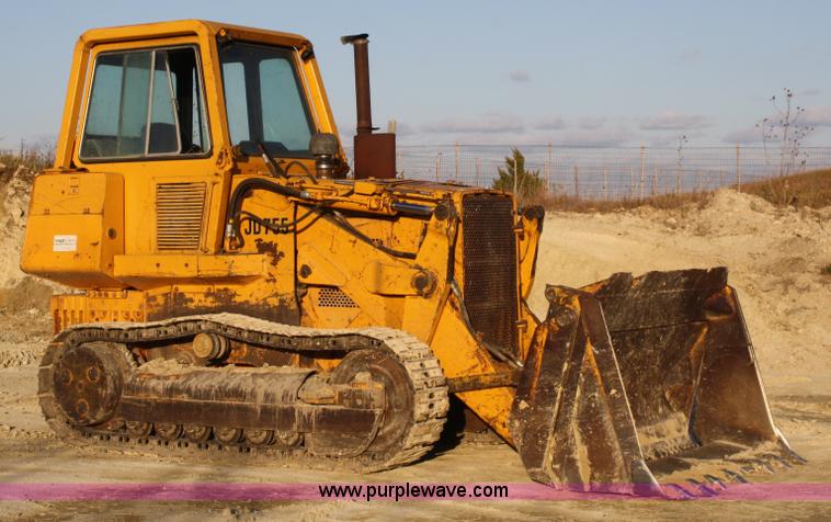 image for item A6512 1978 John Deere 755 track loader