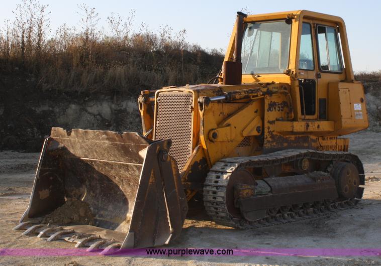 image for item A6512 1978 John Deere 755 track loader