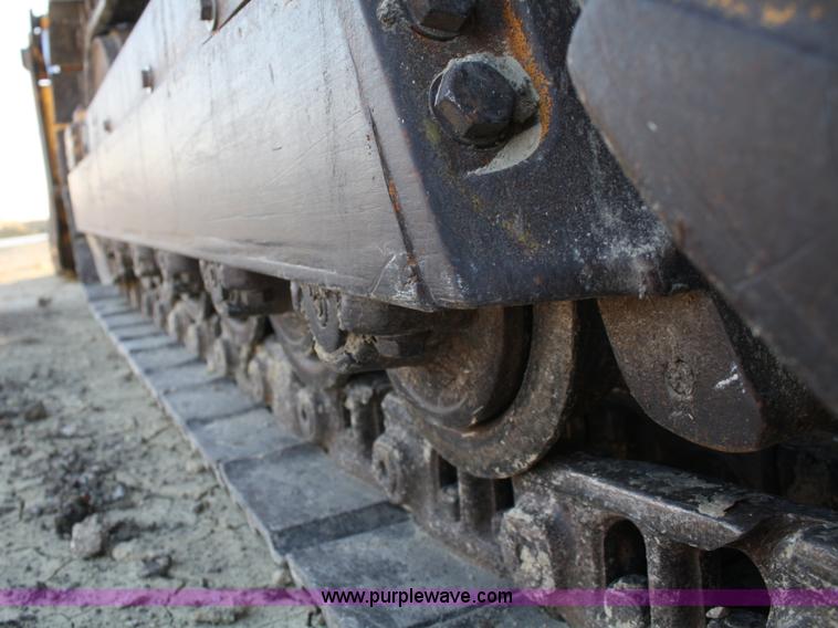 image for item A6512 1978 John Deere 755 track loader