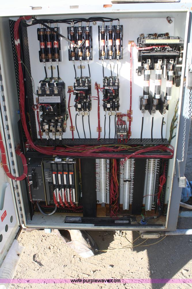 image for item A6532 Young hydraulic power unit