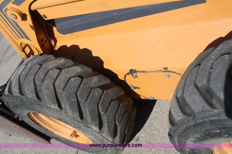 image for item A6533 2002 Case 85XT skid steer